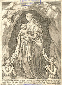 Indios mapuches rezando a la Virgen María