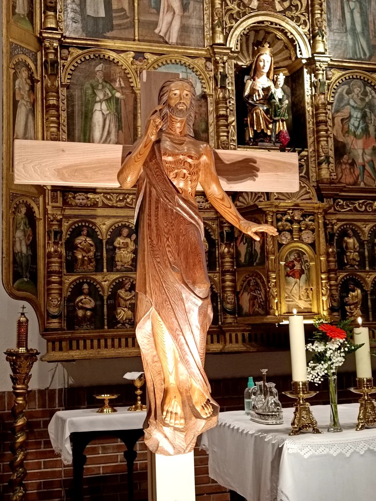 Cristo resucitado. Parroquia de Santa María Madre de la Iglesia (Barañáin, Navarra)