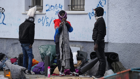 Migrantes desalojados en Badalona